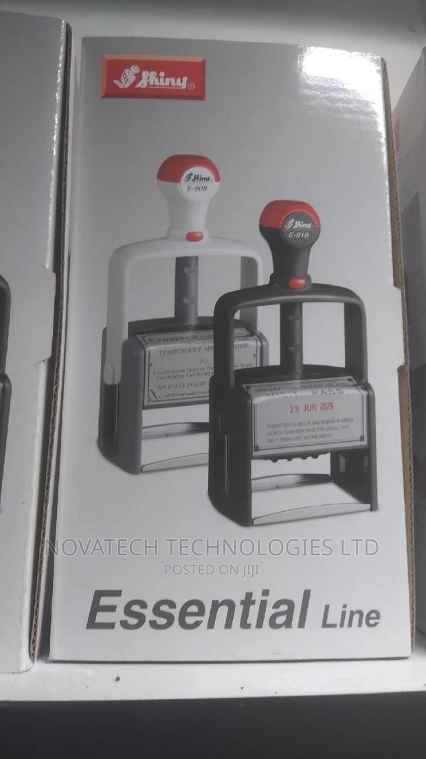 Stamp Shiny Essential Line - main view