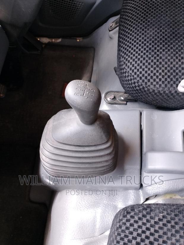 Isuzu NQR ( Truck) - thumbnail 5