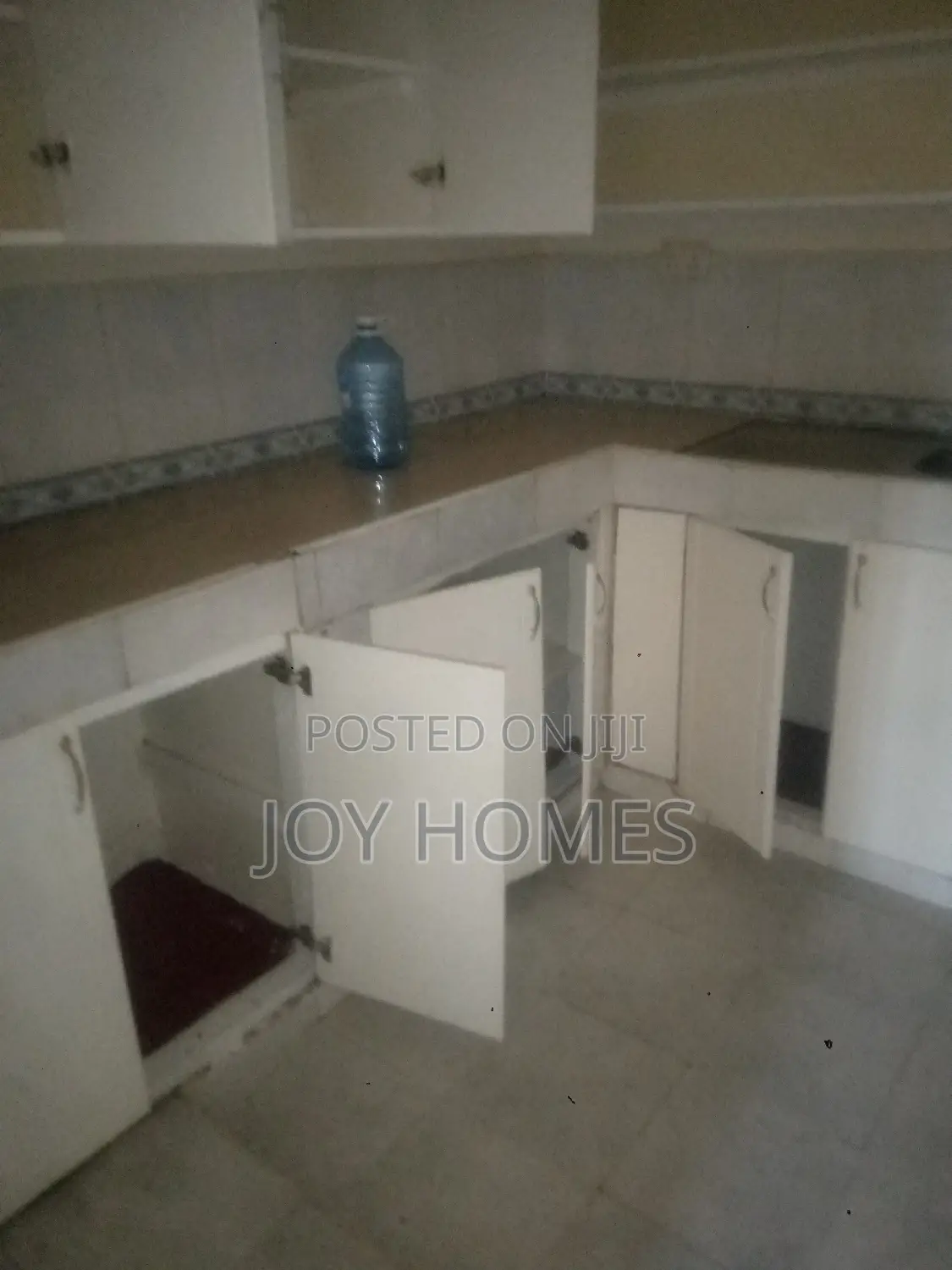 3bdrm Apartment in South C for rent