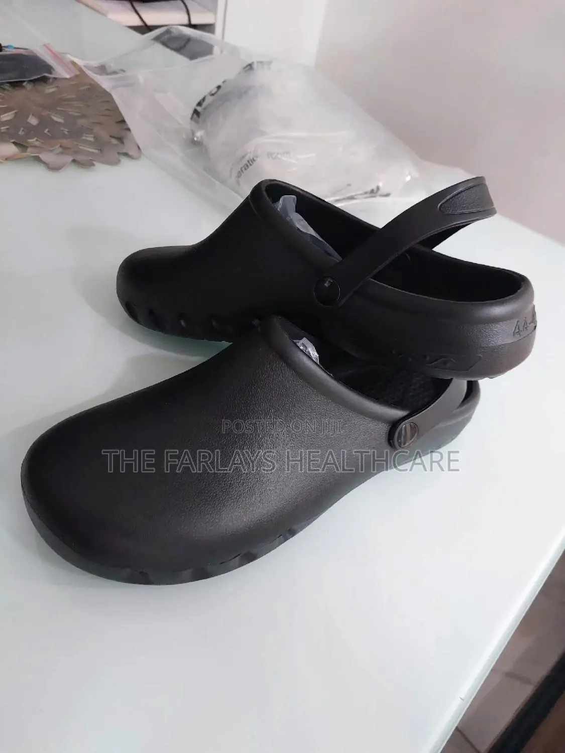 Theatre Clogs Open.