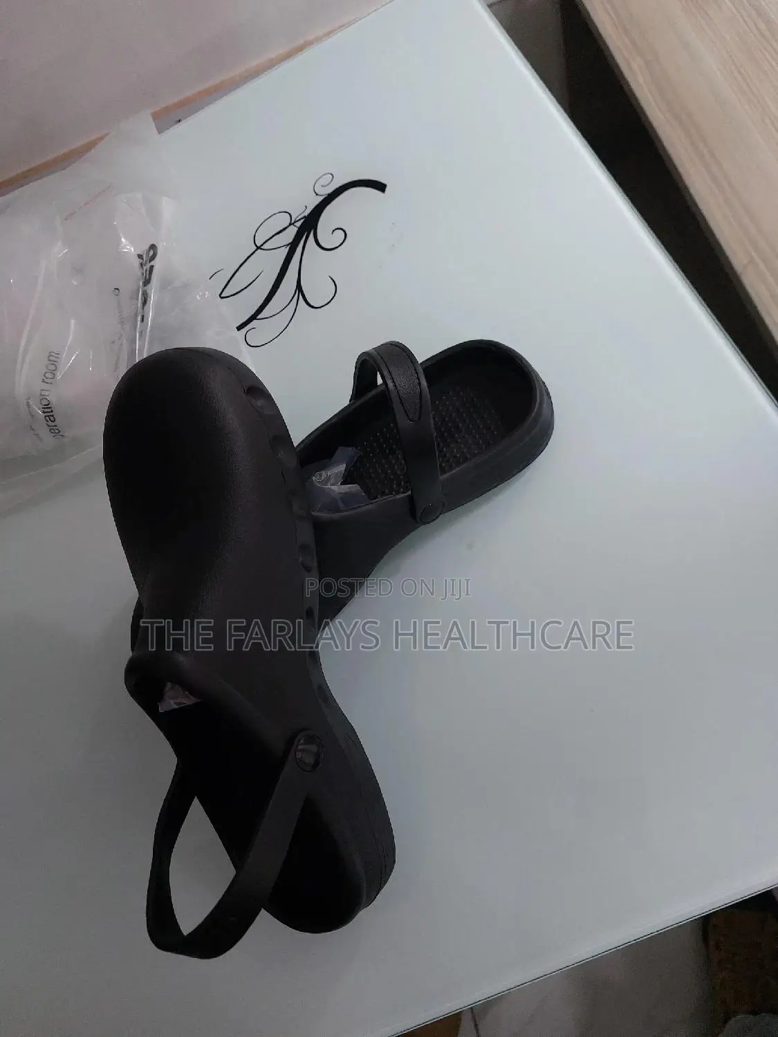 Theatre Clogs Open.