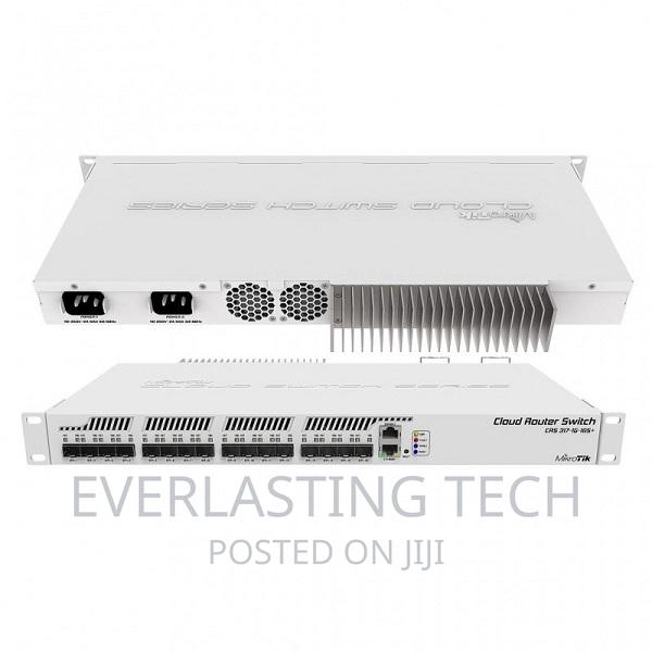 Mikrotik Cloudrouter Switch CRS317-1G-16S+RM