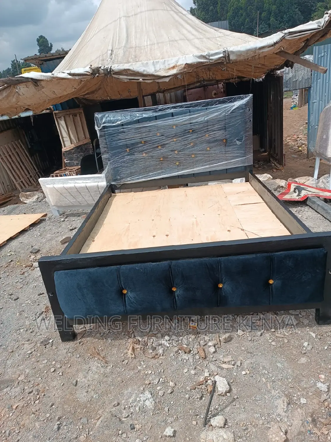 OFFER!! Chester Executive Beds