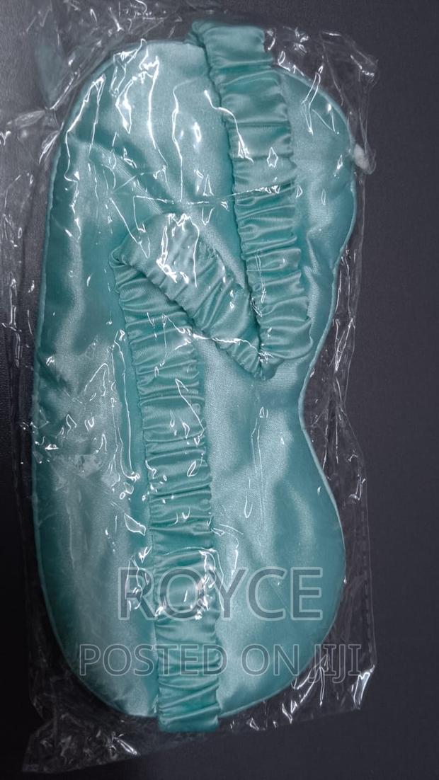 Natural Silk Eye Mask - thumbnail 3