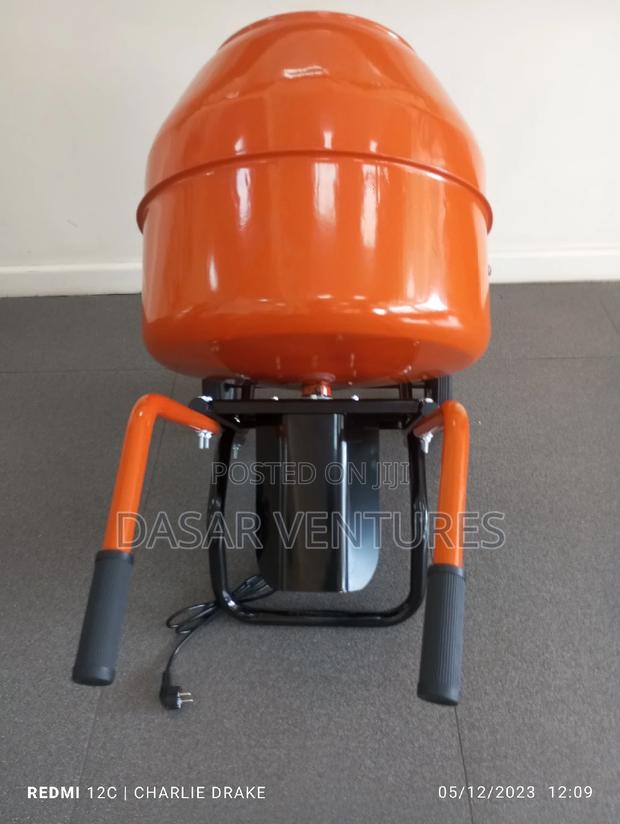 Electric Concrete Mixer 140l - main view