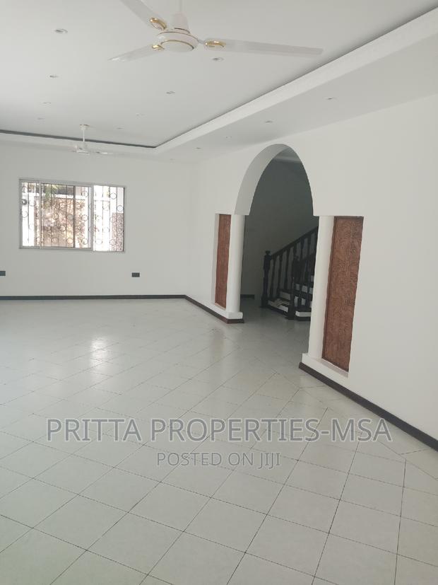 5bdrm Maisonette in Nyali for sale - thumbnail 9