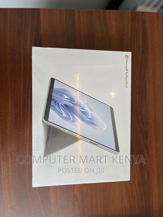 New Microsoft Surface Pro 512 GB - thumbnail 3