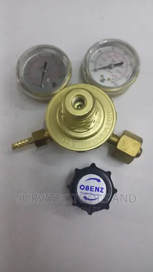 Oxygen Regulator