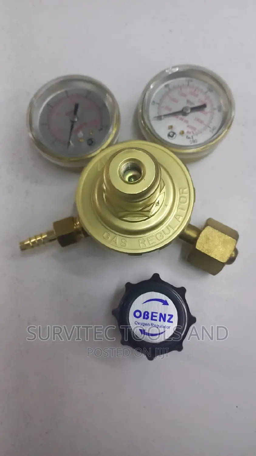 Oxygen Regulator