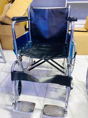 Standard Wheelchair - thumbnail 2