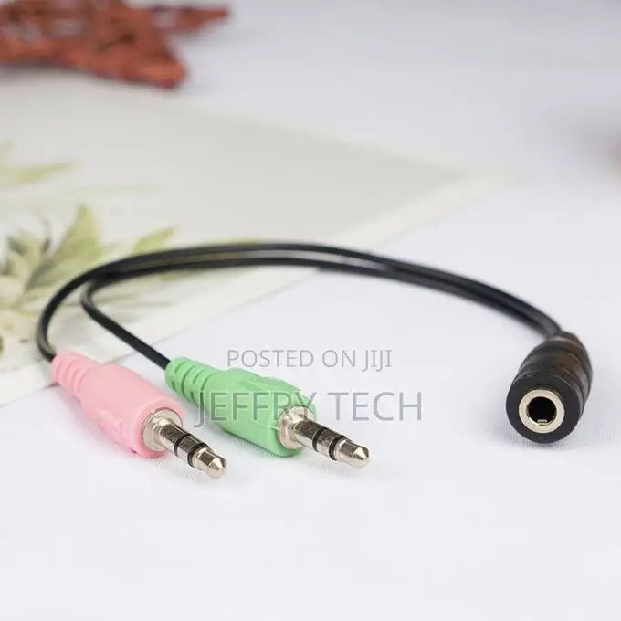 3.5mm Stereo Audio Cable Male to 2 Female Headset Mic TRRS