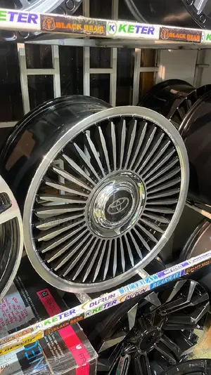 Toyota Harrier, Mark X, Crown,Cluger 17 Inch Rims Set