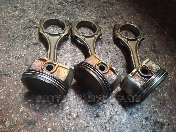 Toyota Prado 150 2TR Piston and Con Rod