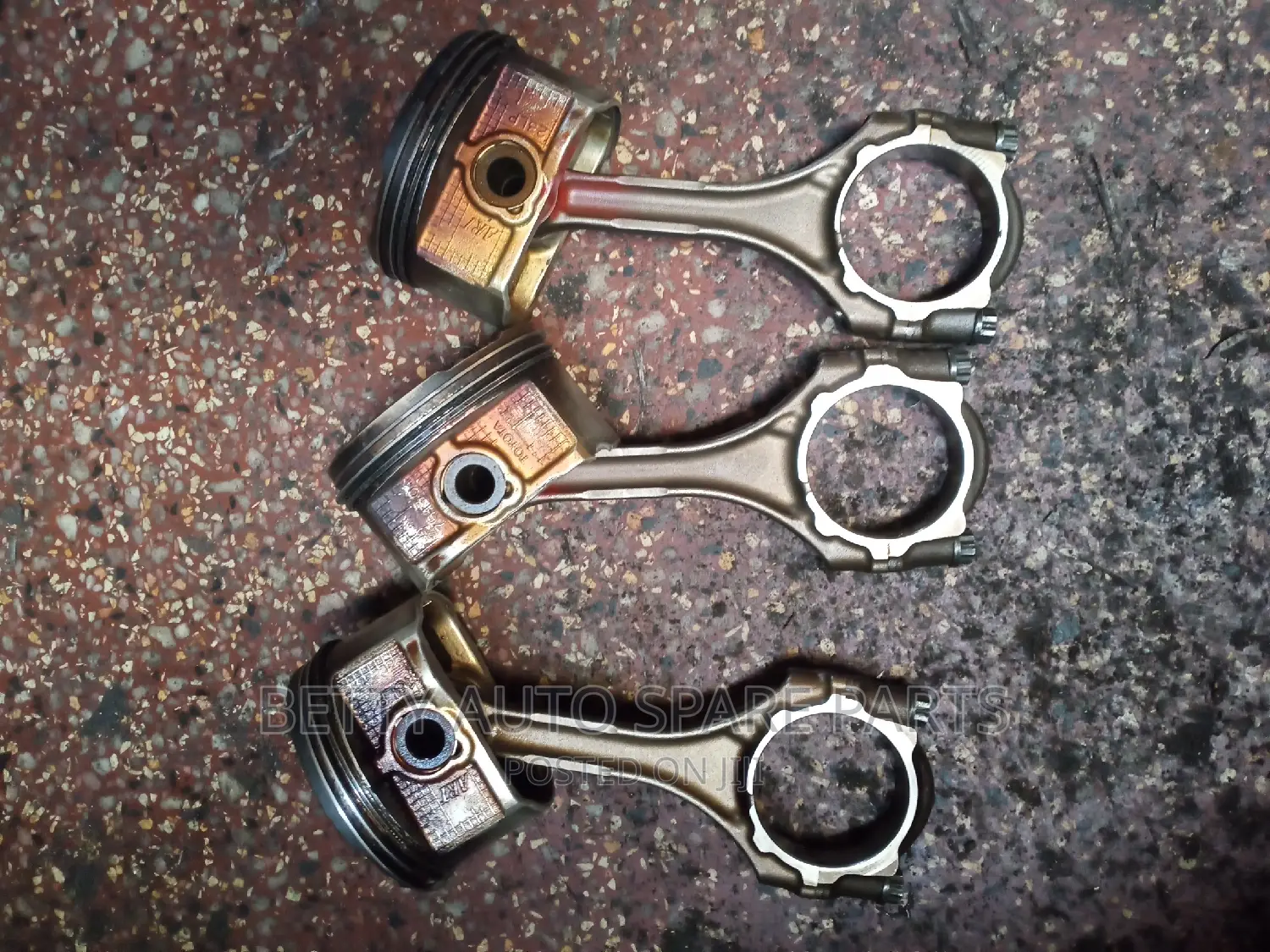 Toyota Prado 150 2TR Piston and Con Rod