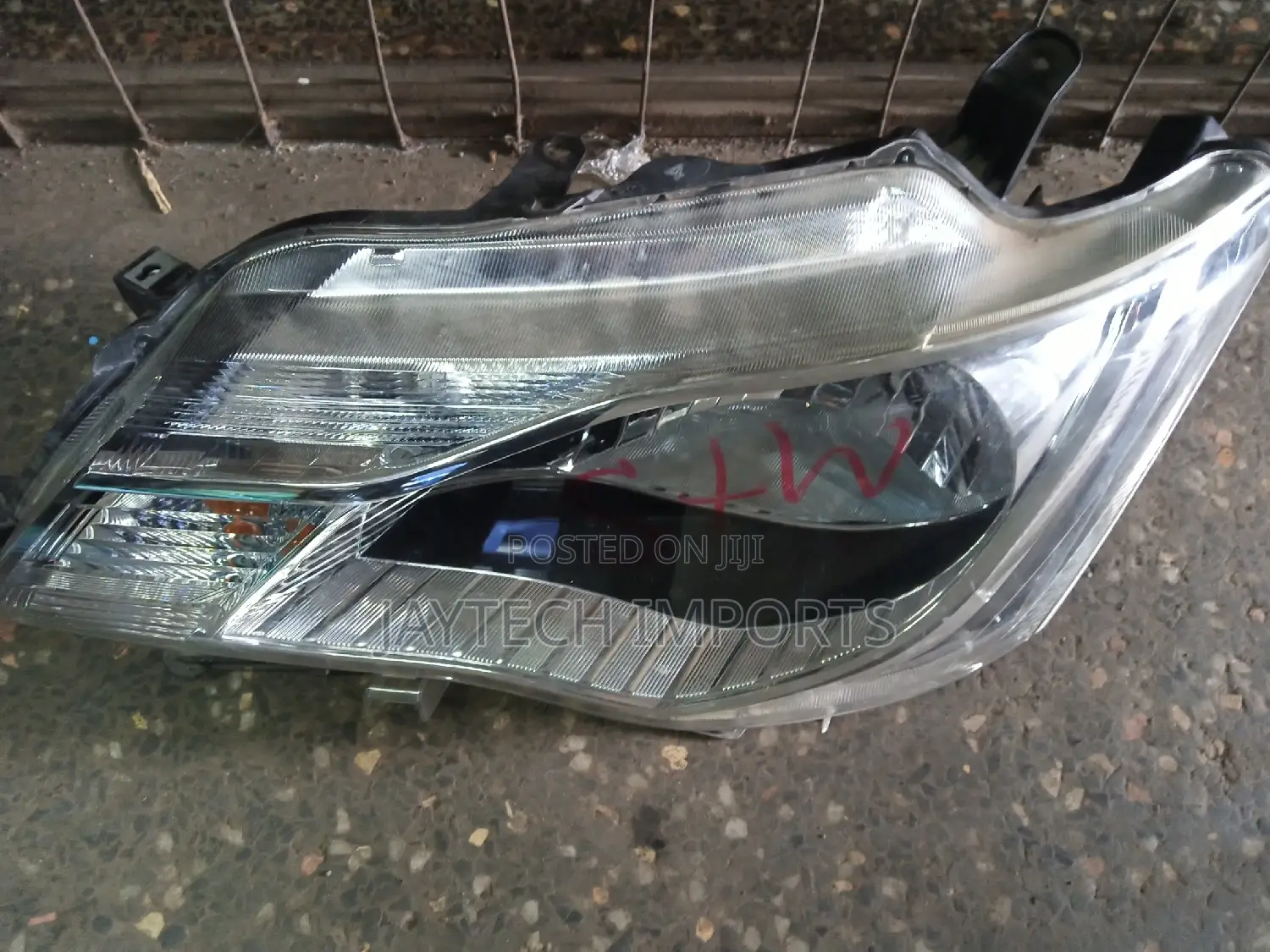 Fielder 161 Headlight