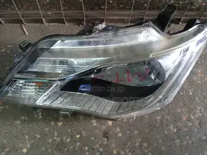 Fielder 161 Headlight