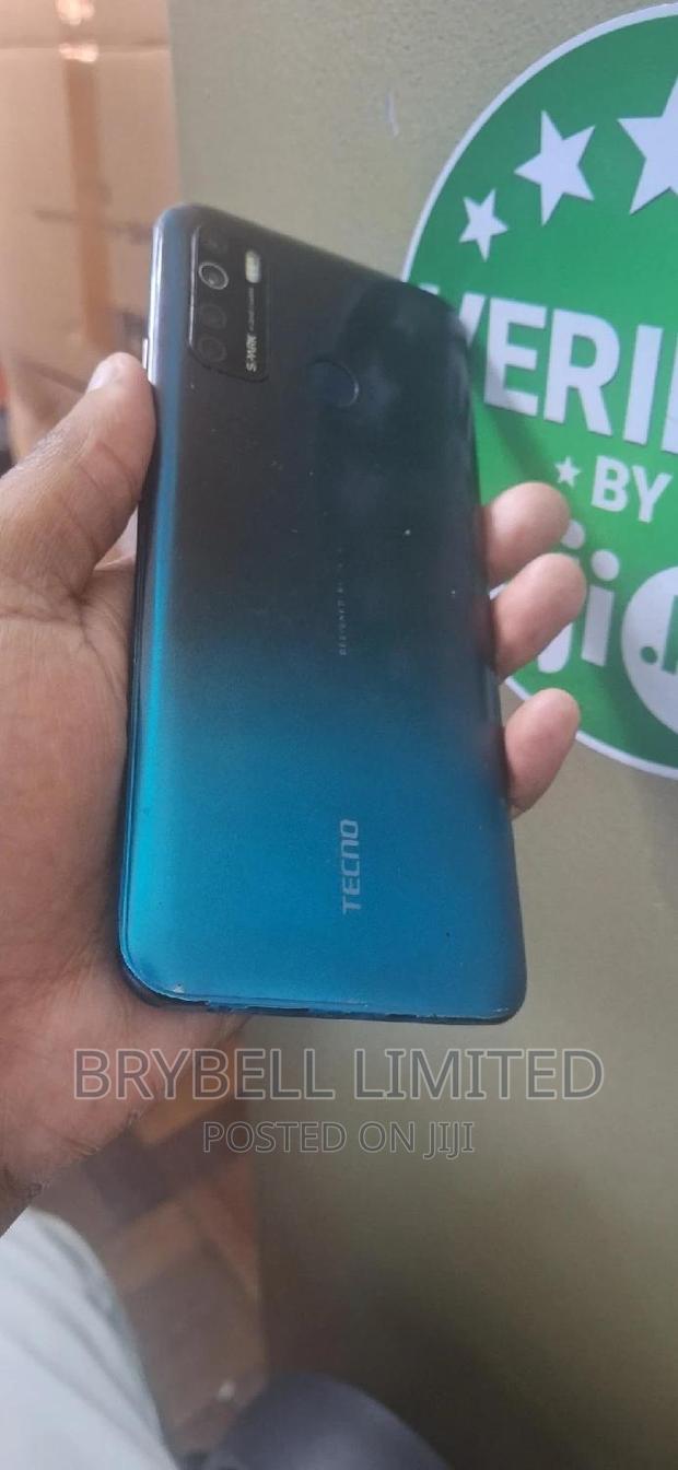 Tecno Spark 5 32 GB Black - main view