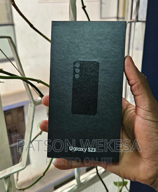 New Samsung Galaxy S23 128 GB Green - main view