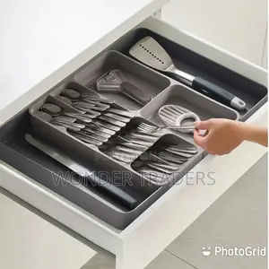Expandable Cutlery Organiser