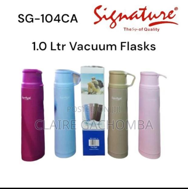 1.0l Signature Vacuum Cleaner - main view