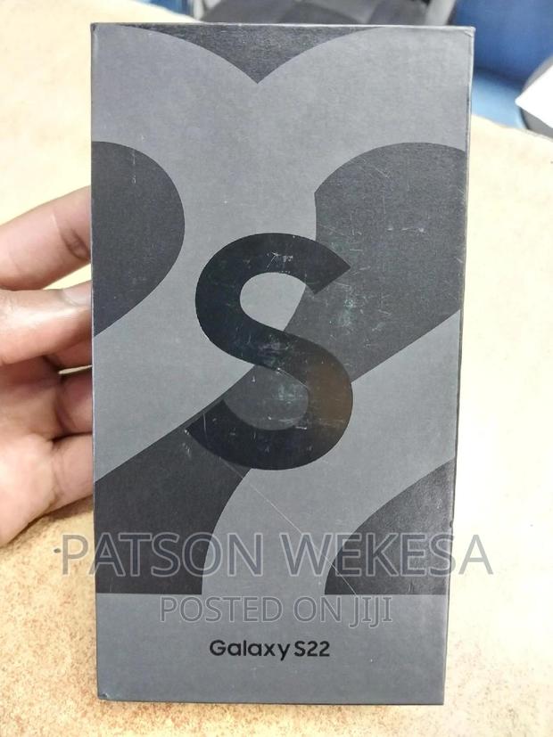 New Samsung Galaxy S22 5G 128 GB Green - thumbnail 2