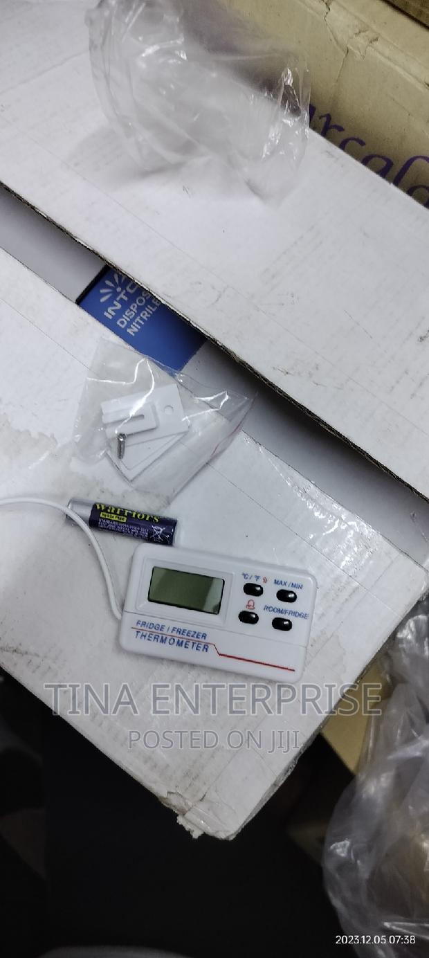 Fridge/Freezer Thermometer (Digital) - thumbnail 2