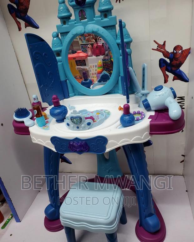 Cool Kids Dressing Table - thumbnail 4