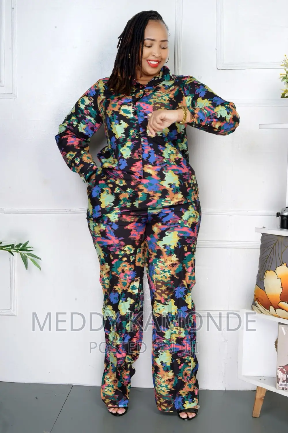 Stylish 2pc Trouser Set/Event Suits