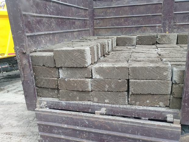 Ndarugo Za Walling(Walling Machine Cut Stones) - thumbnail 3