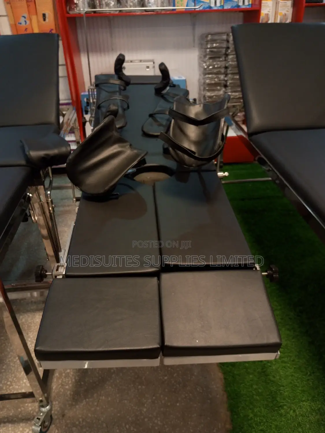 Hydraulic Operating Table.