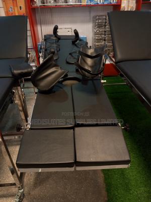 Hydraulic Operating Table. - thumbnail 2