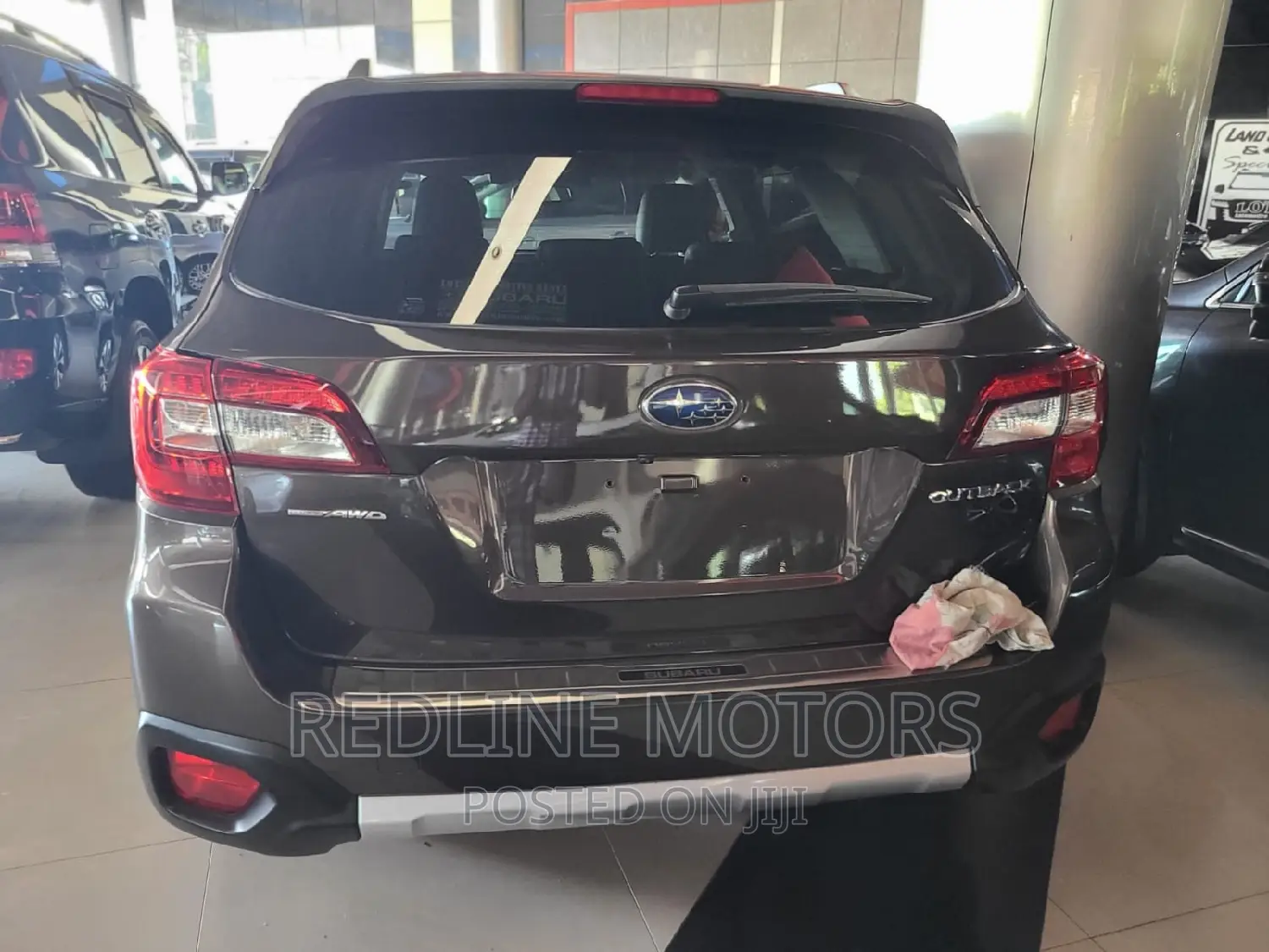 Subaru Outback 2.5i Premium AWD 2017 Gold