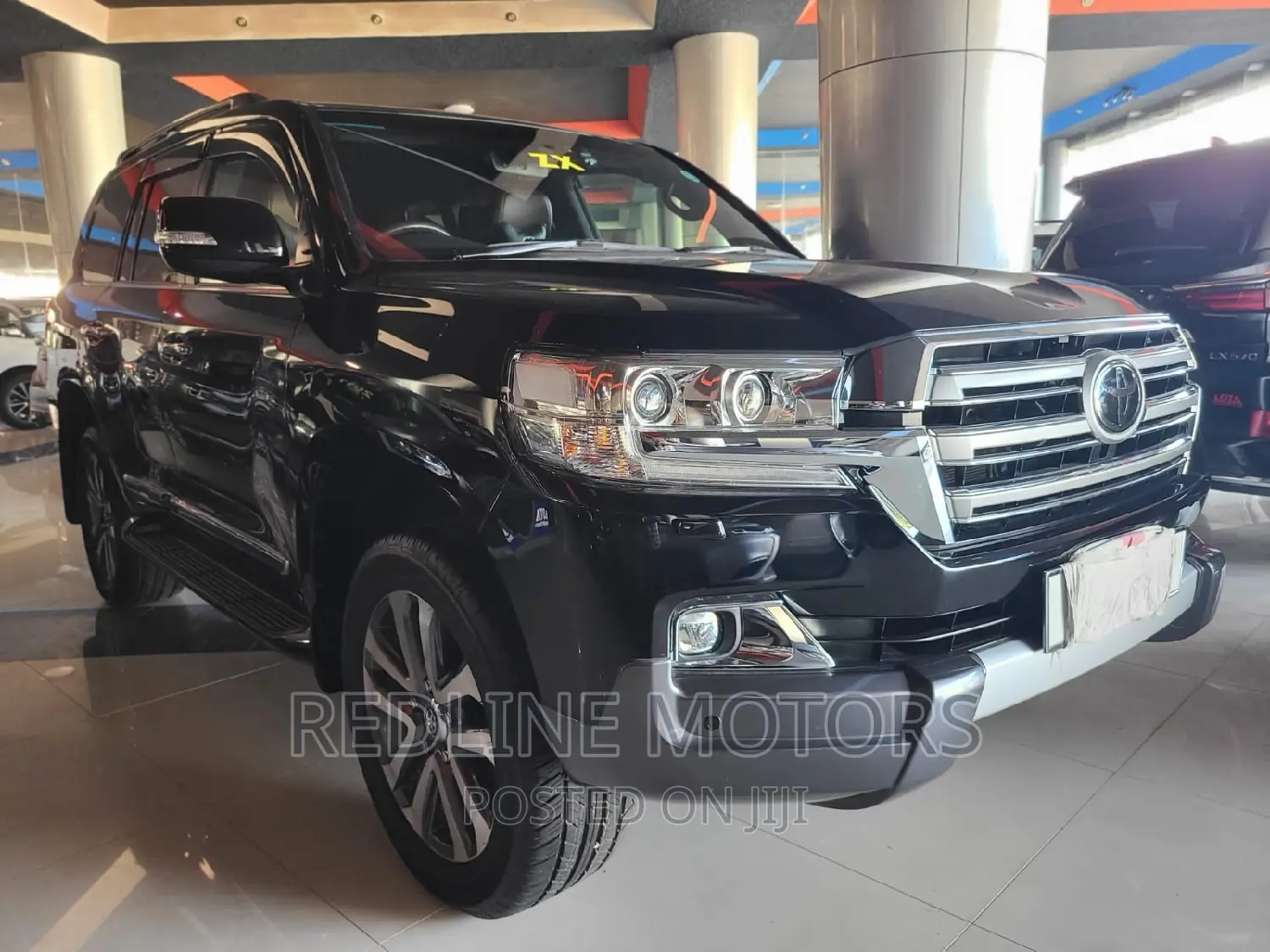 Toyota Land Cruiser 4.6 V8 AX 2016 Black
