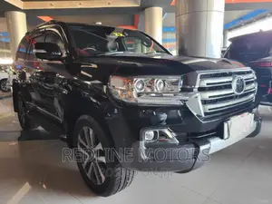 Toyota Land Cruiser 4.6 V8 AX 2016 Black