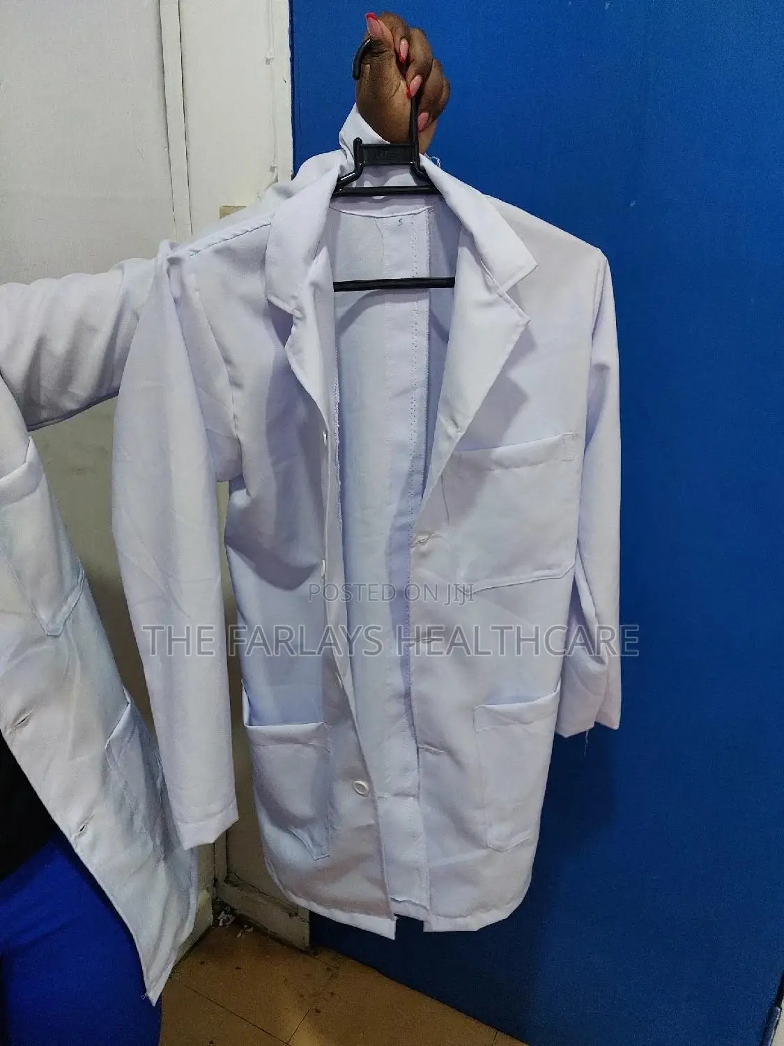 Lab Coats - Silk.