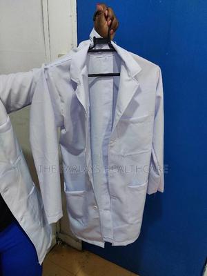 Lab Coats - Silk. - thumbnail 2