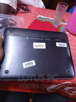 Laptop HP Mini 311 4GB Intel Core 2 Duo HDD 320GB