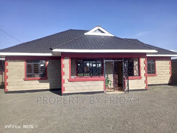 3bdrm Bungalow in Kitengela for sale