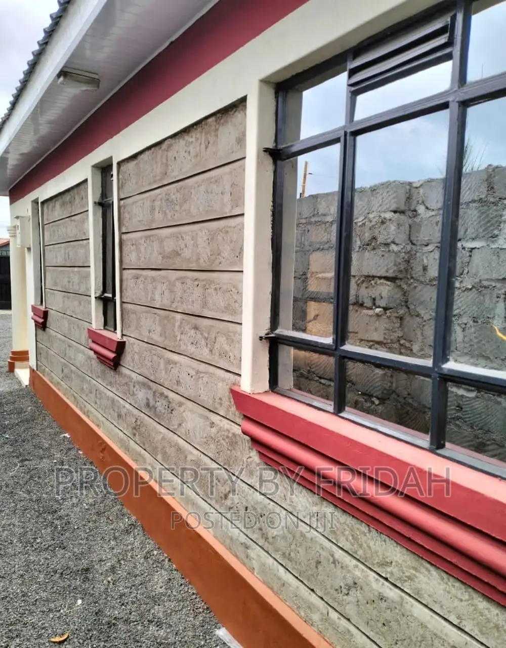 3bdrm Bungalow in Kitengela for sale