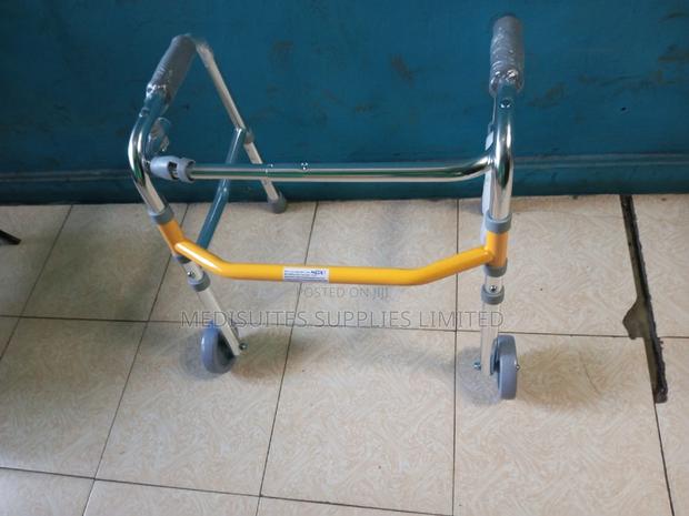 Pediatric Walking Frame With Wheels - thumbnail 2