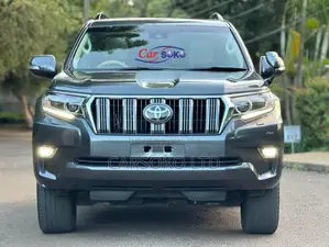 Toyota Land Cruiser Prado 2017 Gray