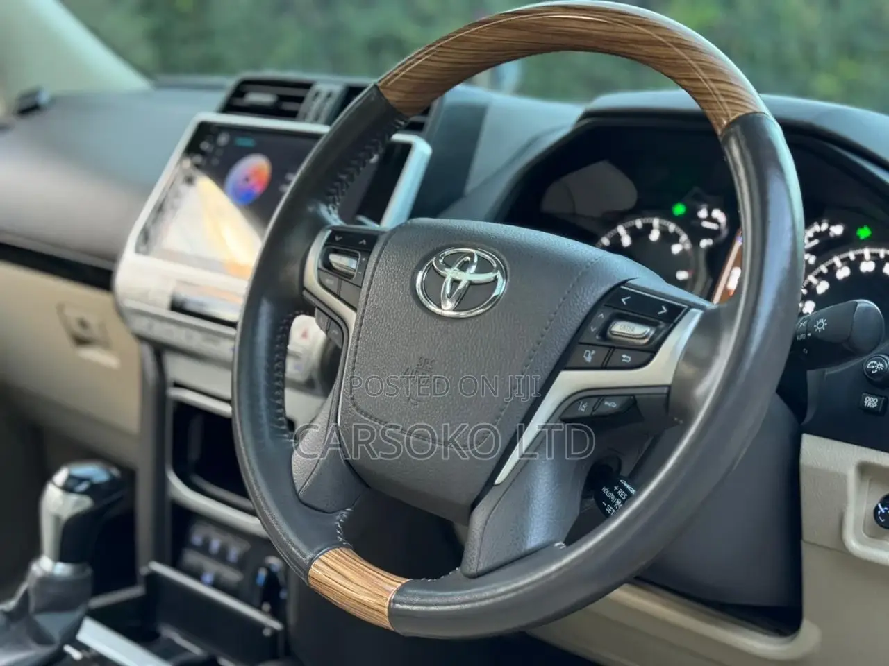 Toyota Land Cruiser Prado 2017 Gray