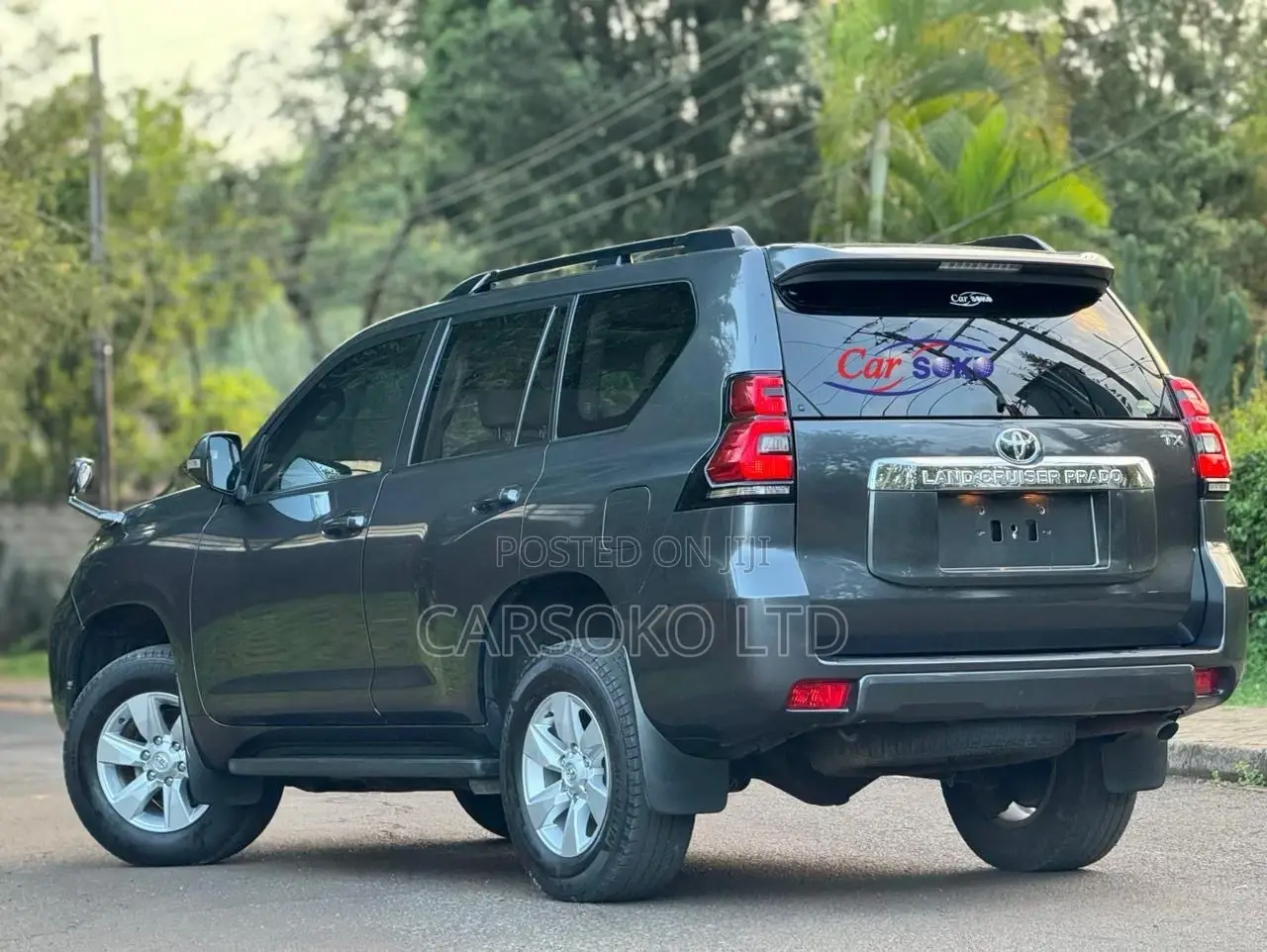 Toyota Land Cruiser Prado 2017 Gray