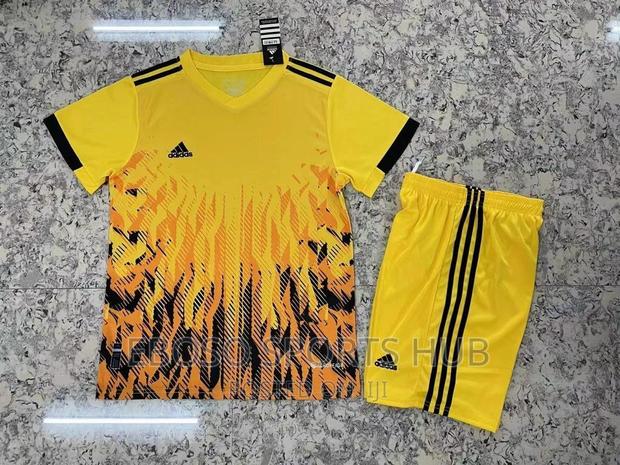 Adidas Uniform Yellow Black - main view
