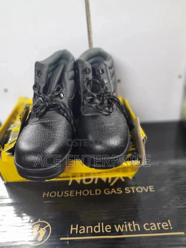 Safety Boots Safety Boots - thumbnail 2