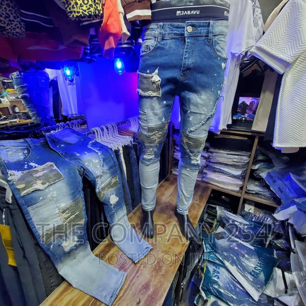 Designer Quality Classic Latest Men's Denim Shorts - thumbnail 7