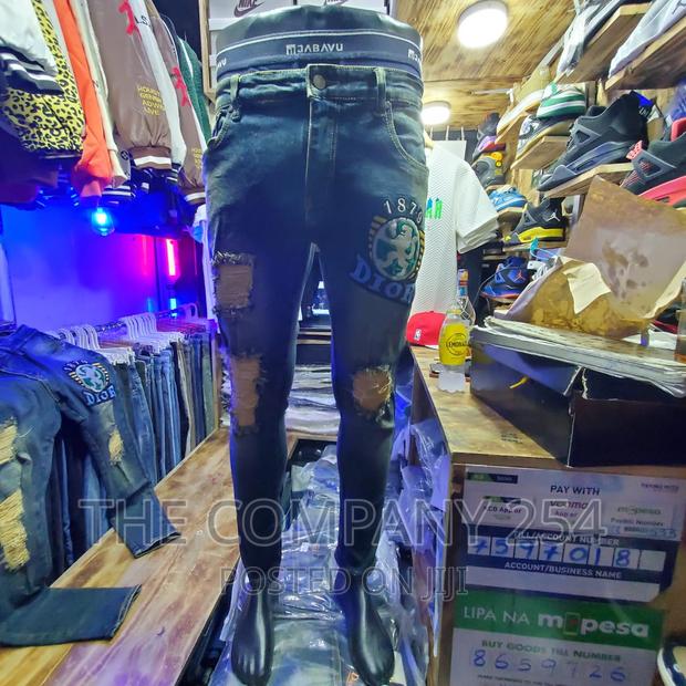 Designer Quality Classic Latest Men's Denim Shorts - thumbnail 15