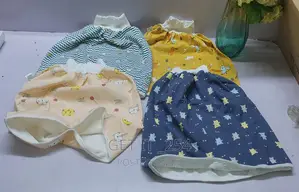 Kids Waterproof Skirt /Clipped Short Mackintosh In 2 Size