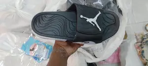 Slides Bale