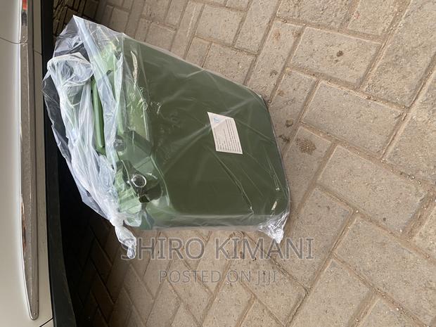 Fuel Jerrycan 20l - thumbnail 2